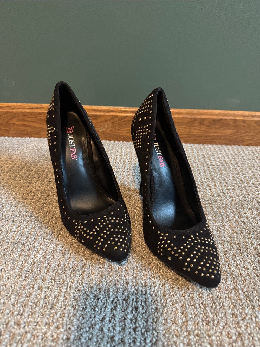 JustFab Black Pointed-Toe Studded Pumps